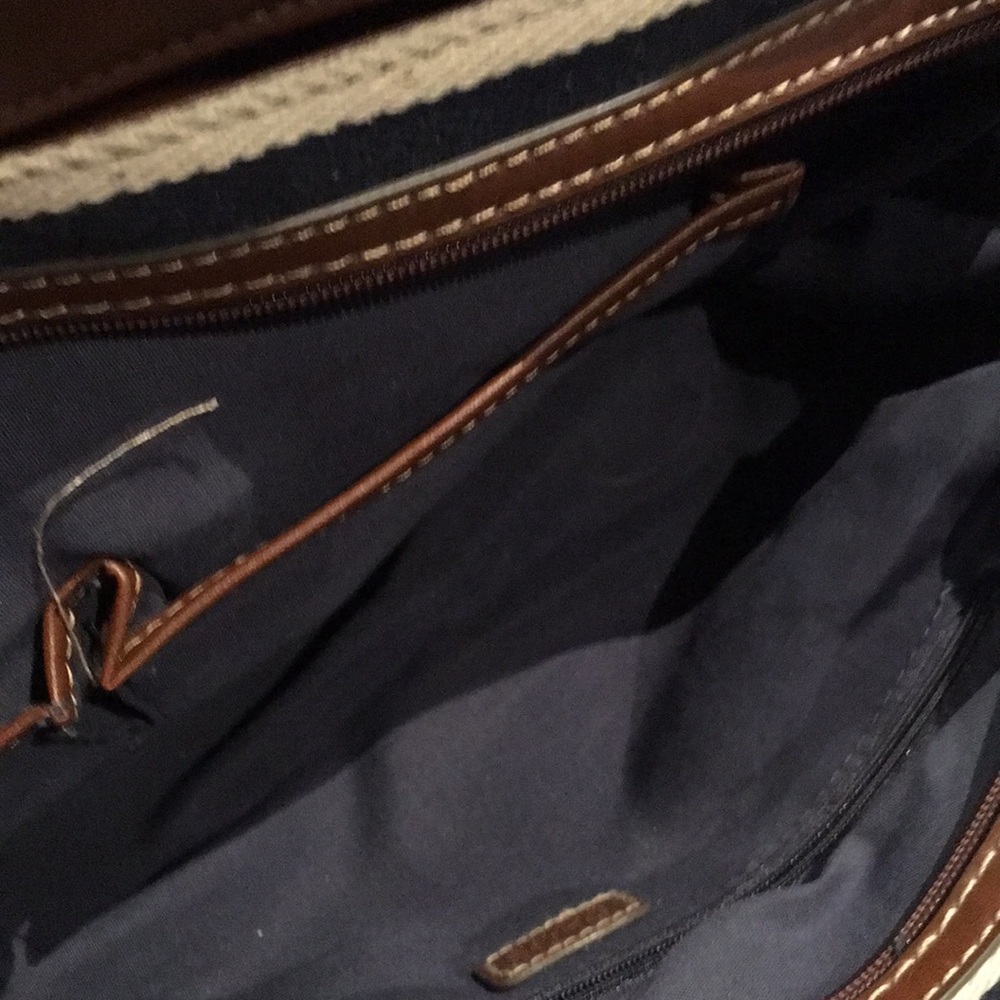 Chaps purse - Picture 3 of 7